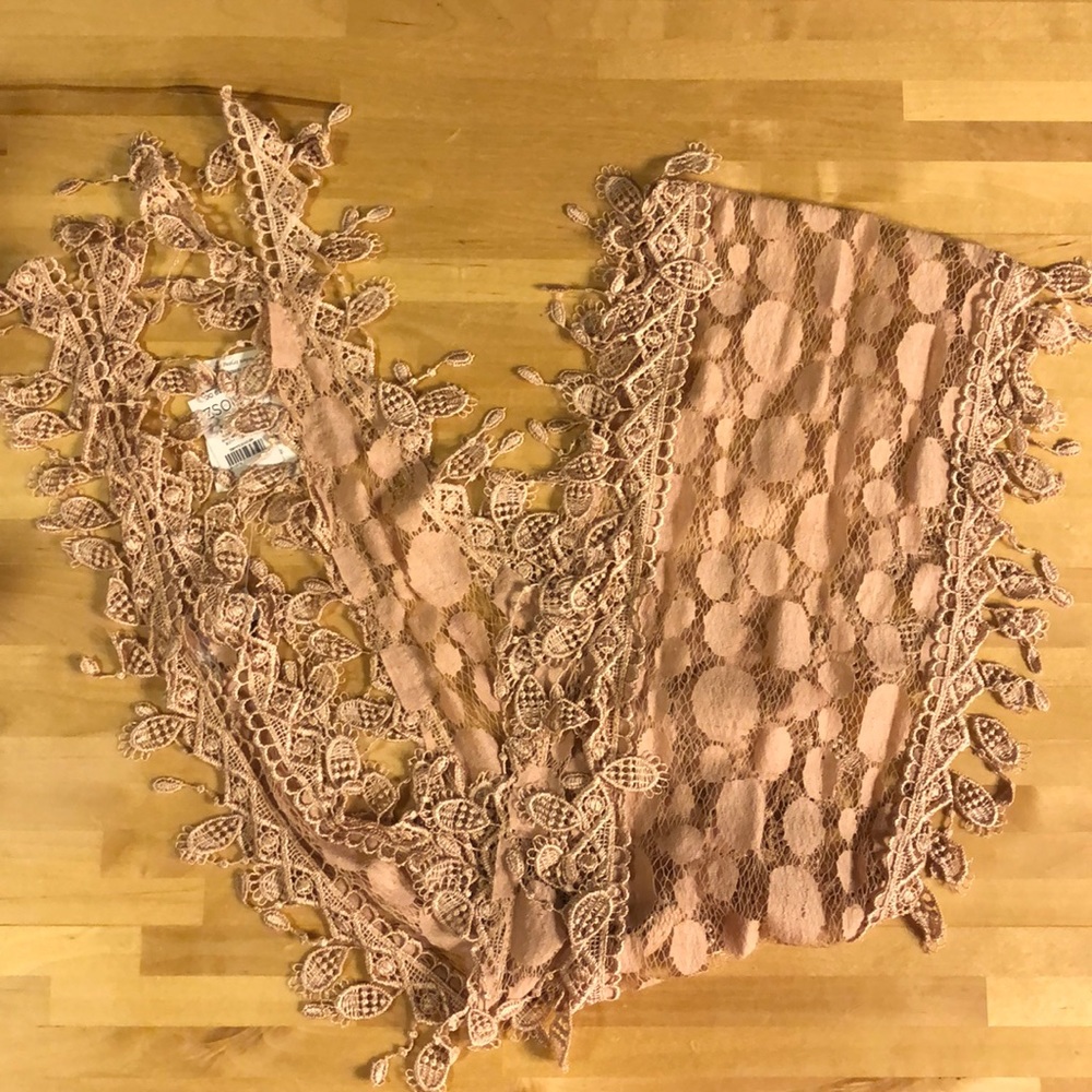 Chico’s scarf